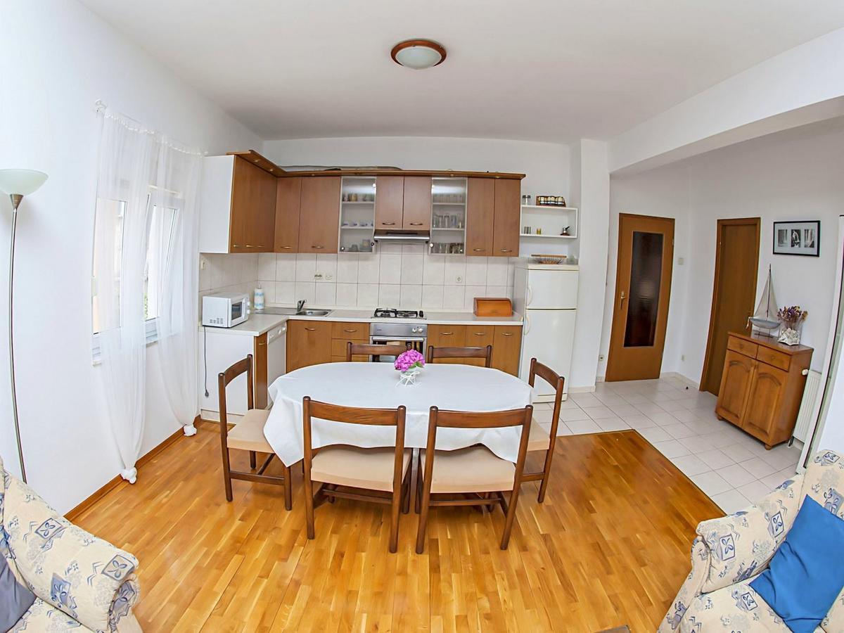 Apartments Damir Kaštel Štafilić Εξωτερικό φωτογραφία