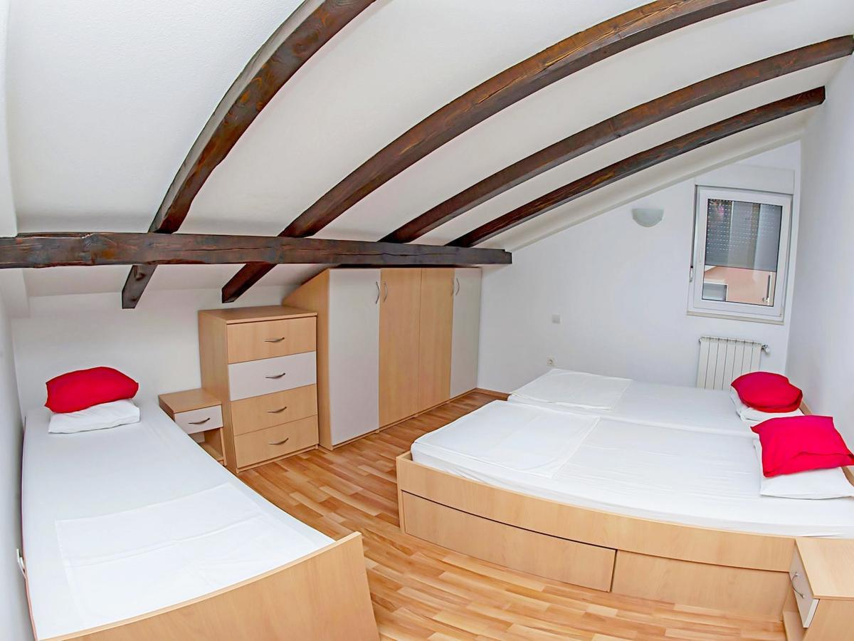 Apartments Damir Kaštel Štafilić Εξωτερικό φωτογραφία