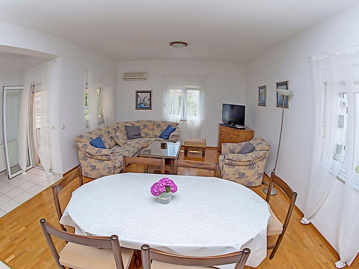 Apartments Damir Kaštel Štafilić Εξωτερικό φωτογραφία