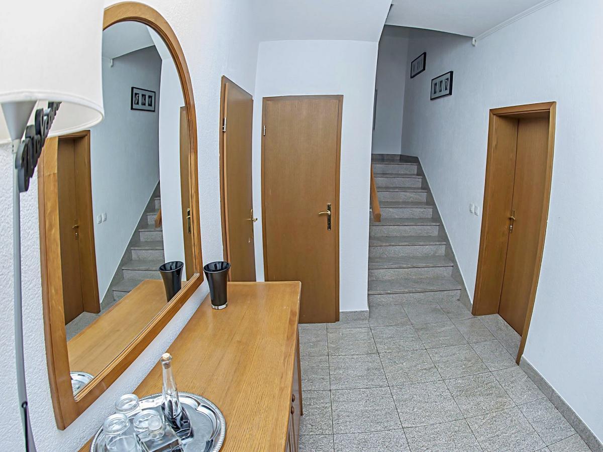 Apartments Damir Kaštel Štafilić Εξωτερικό φωτογραφία